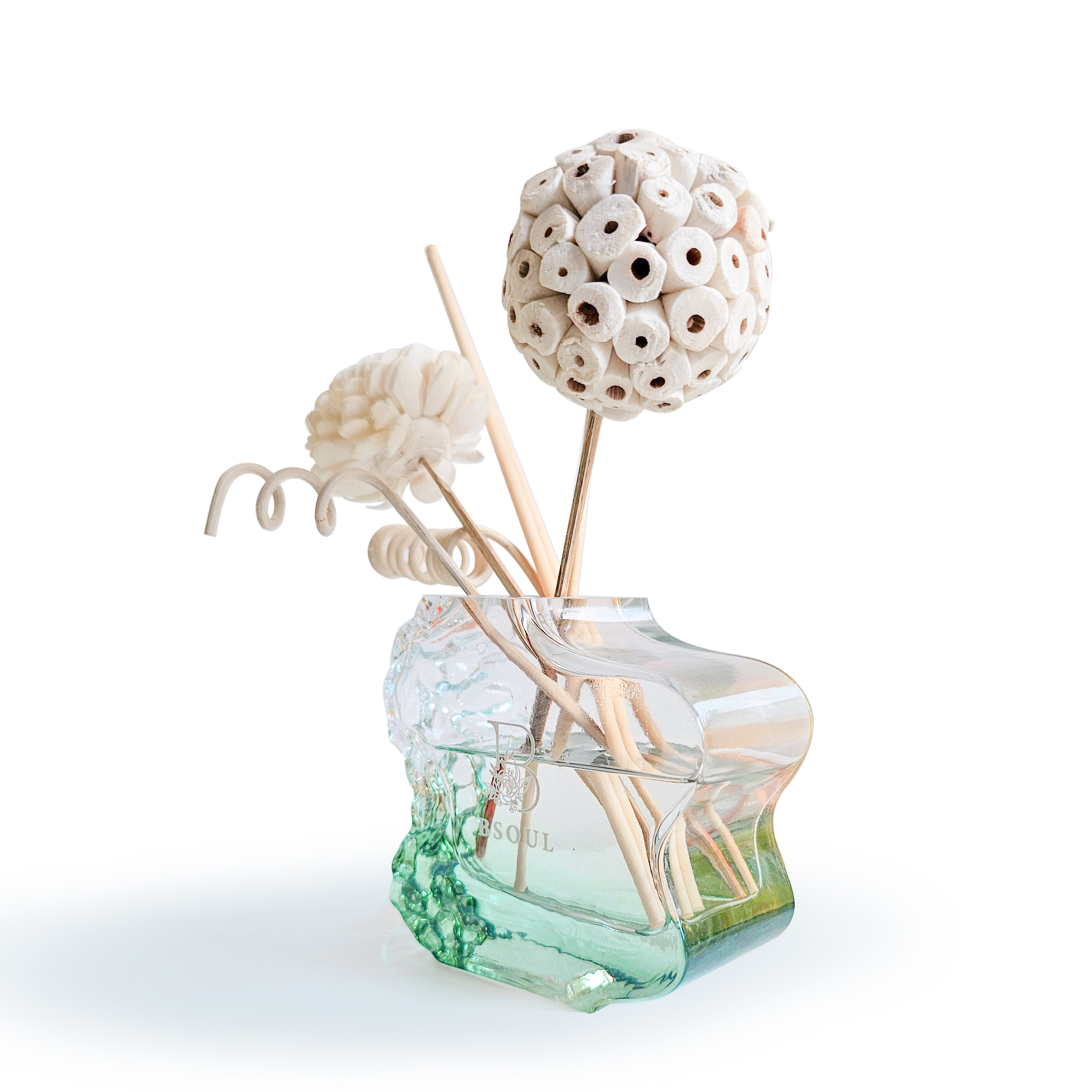 Champagne Honey Luxe In Paris