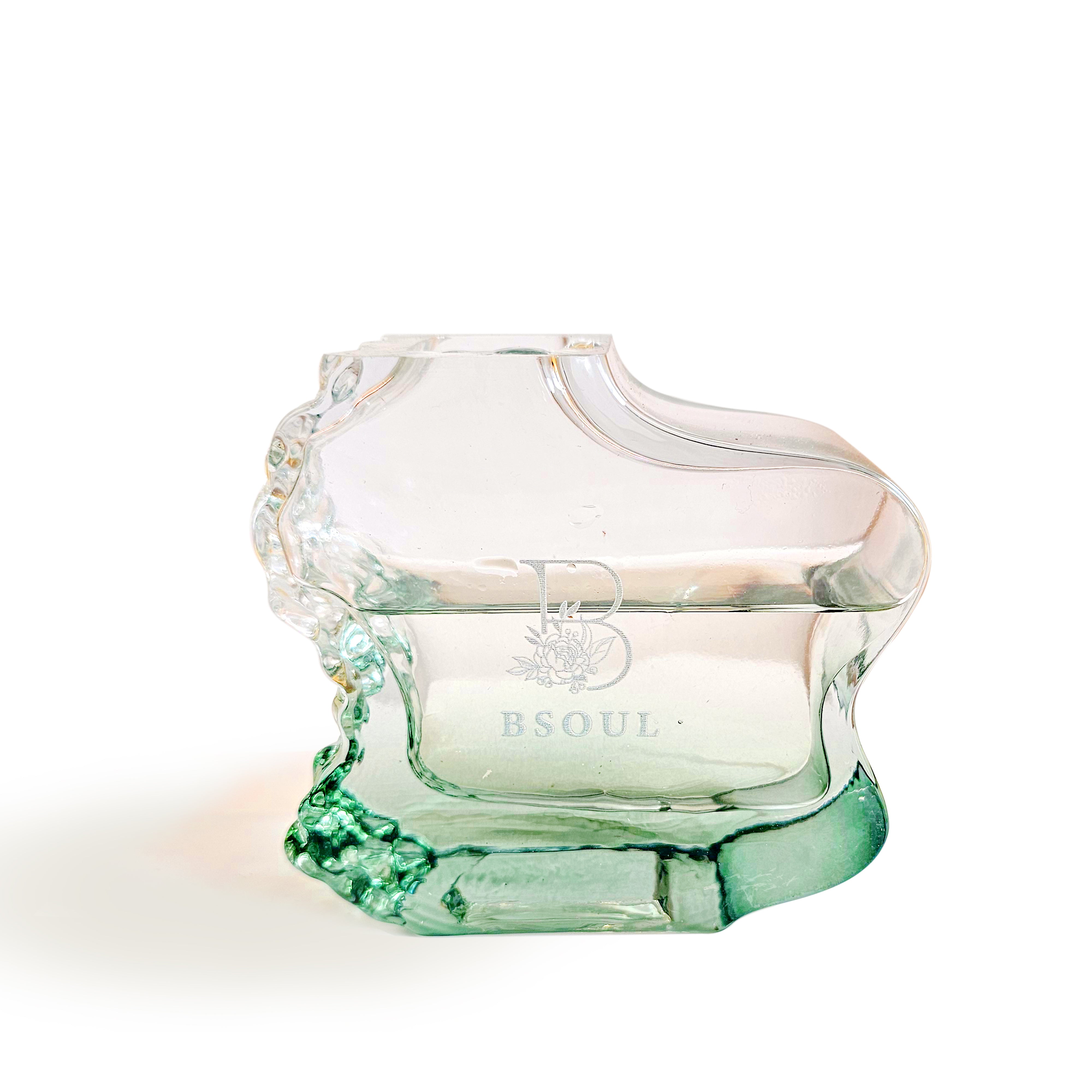 Champagne Honey Luxe In Paris