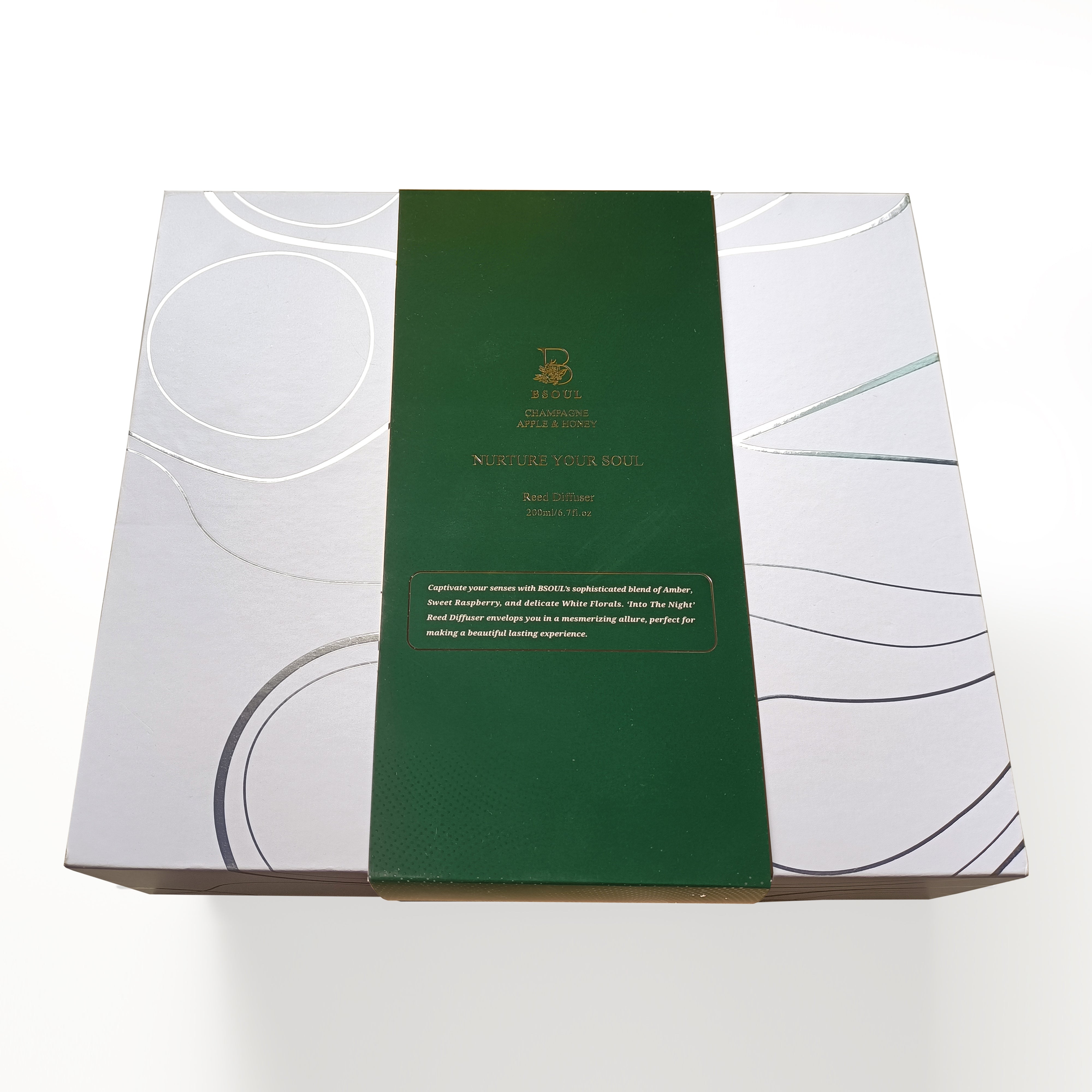 Champagne Honey Luxe In Paris